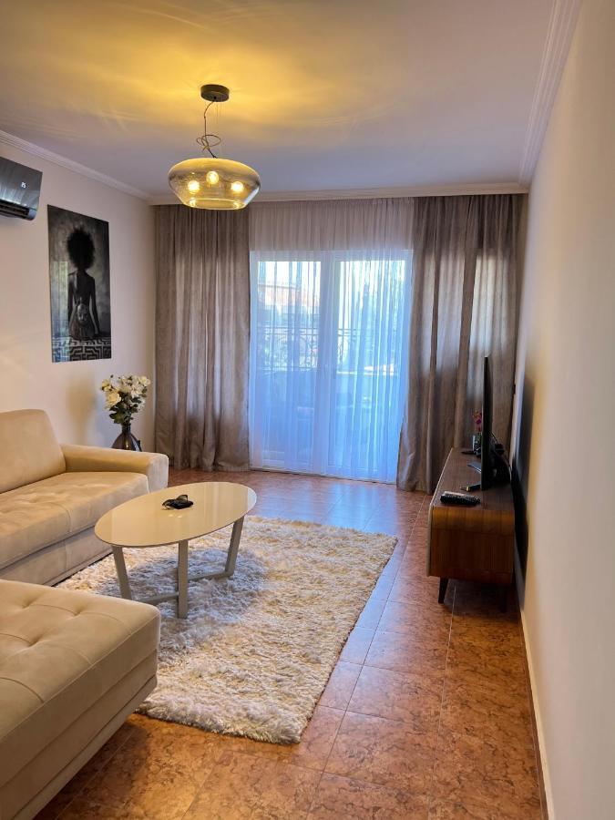 Vista Petrovac Lägenhet Exteriör bild