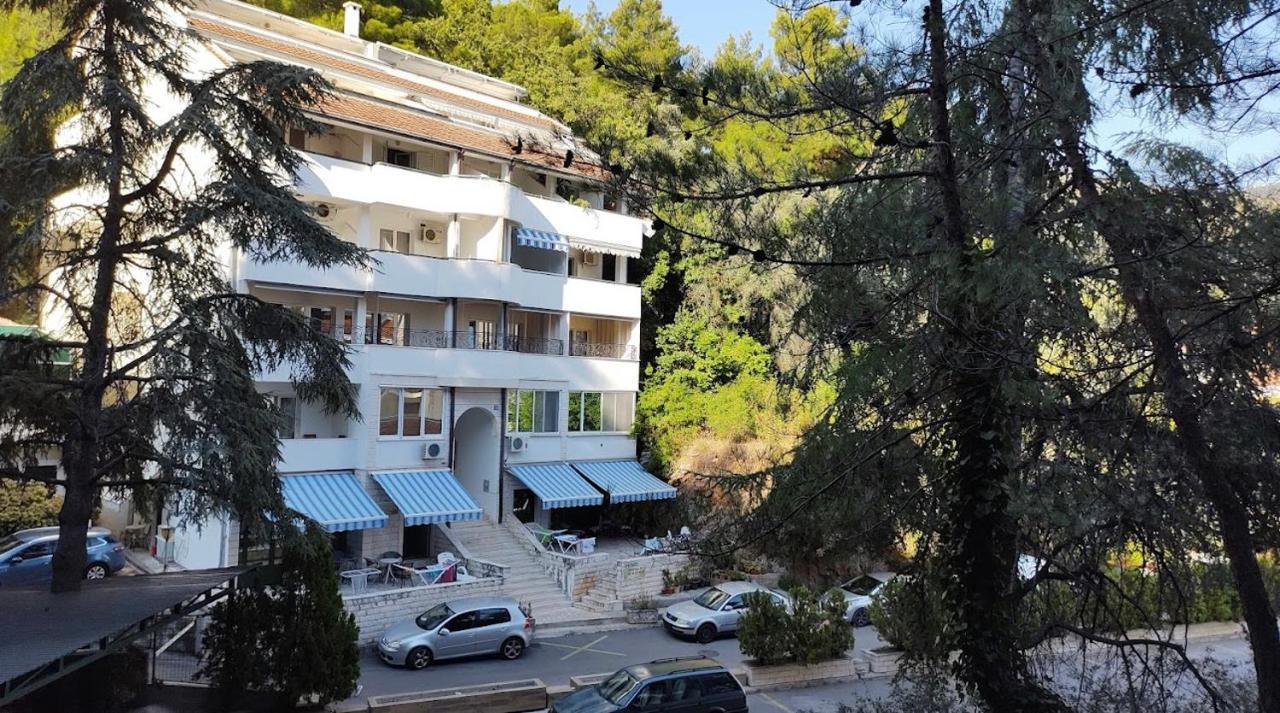 Vista Petrovac Lägenhet Exteriör bild